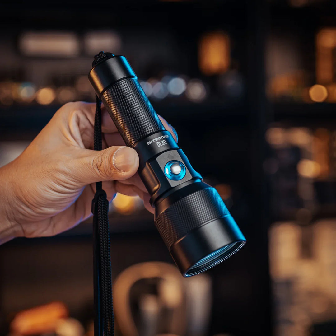DL30 - 1100 lumens (100m Depth Diving Light)