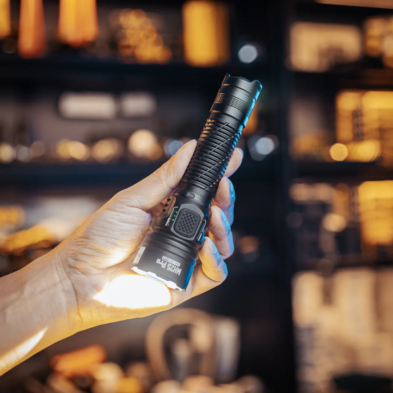 MH25 PRO - 3300 lumens – Nitecore Singapore