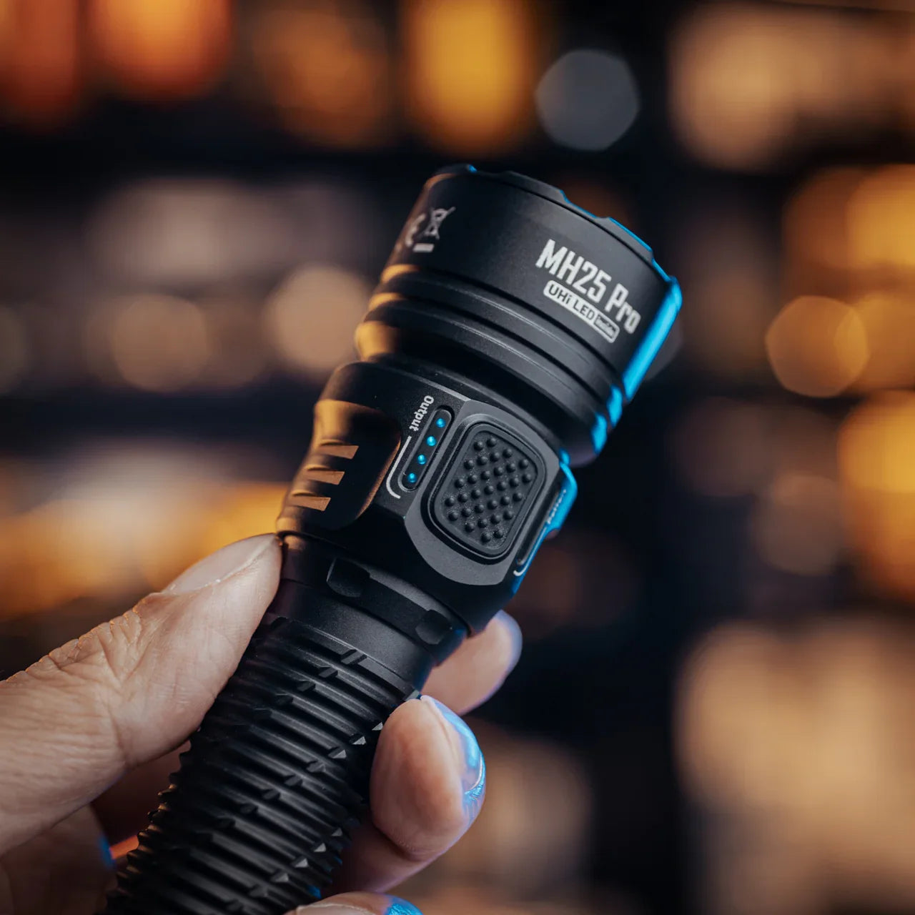 MH25 PRO - 3300 lumens – Nitecore Singapore
