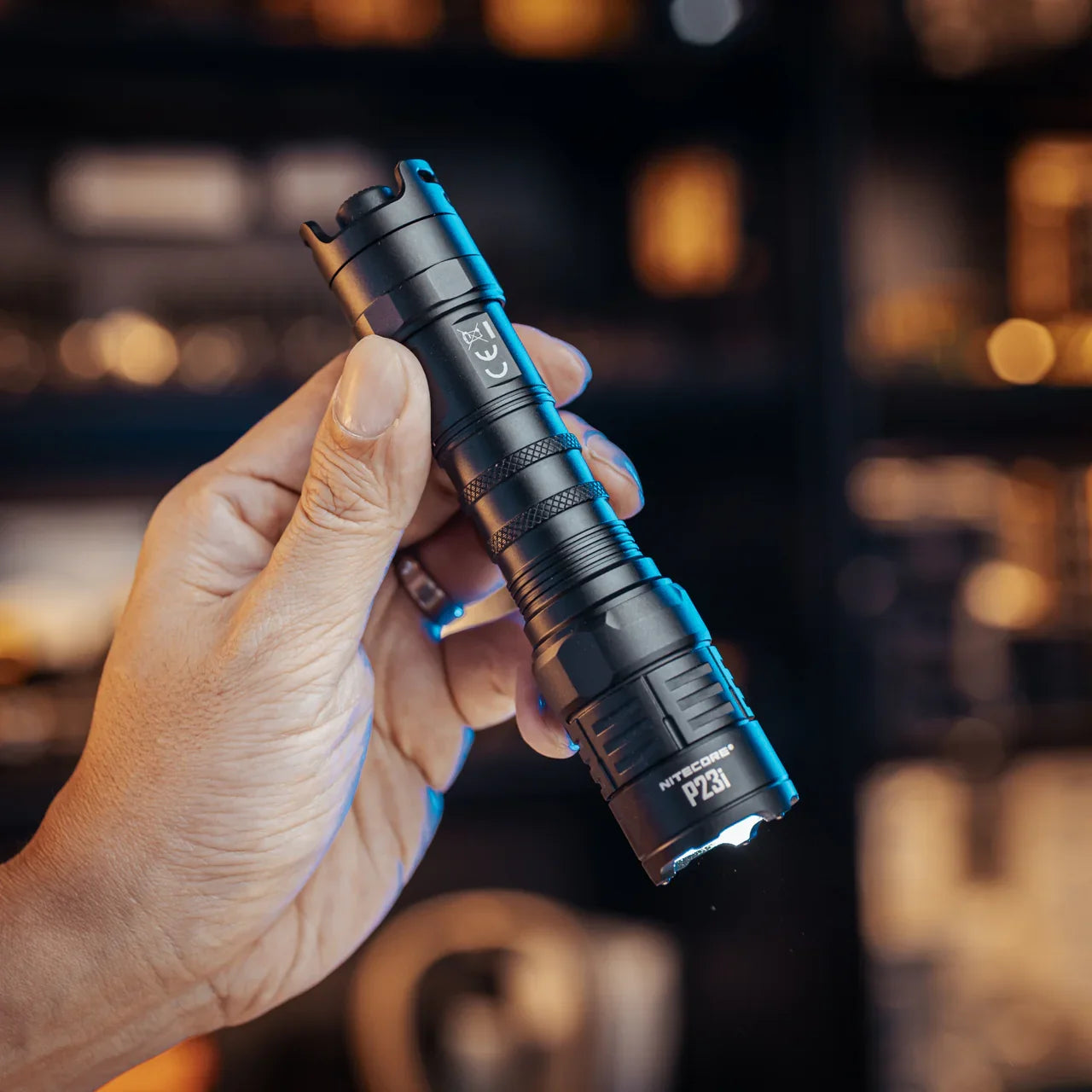 NITECOREナイトコア P23i NEXTORCH FR-1 Amazon.com: Nitecore P23i Tactical Flashlight, 3000 Lumen