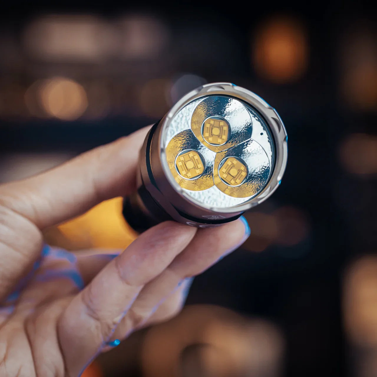 TM9K PRO - 9900 lumens – Nitecore Singapore