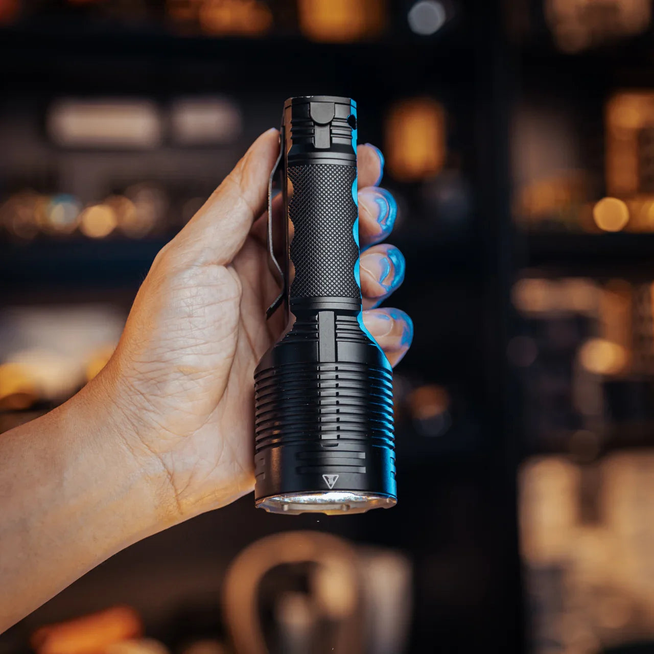 NITECORE TM20K(ほぼ未使用) Amazon.co.jp: Nitecore TM20K 20,000ルーメン USB-C 充電式LED