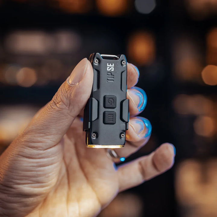 TIP SE (Black) - 700 lumens