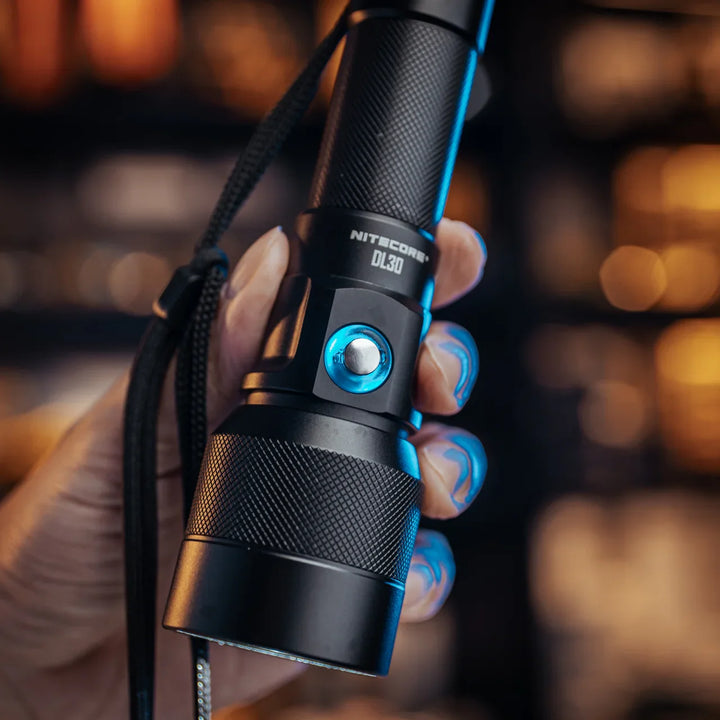 DL30 - 1100 lumens (100m Depth Diving Light)