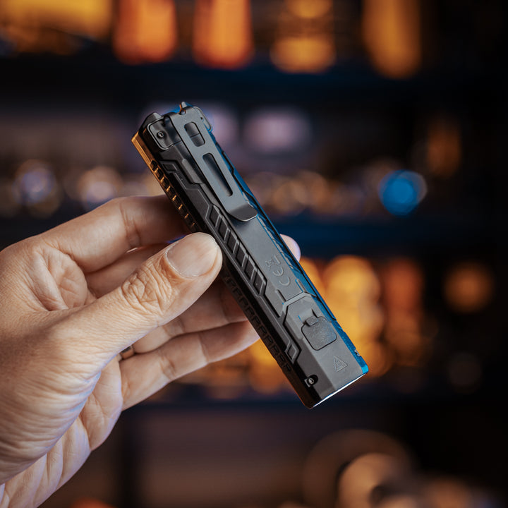 EDC07 (Black) - 1500 lumens