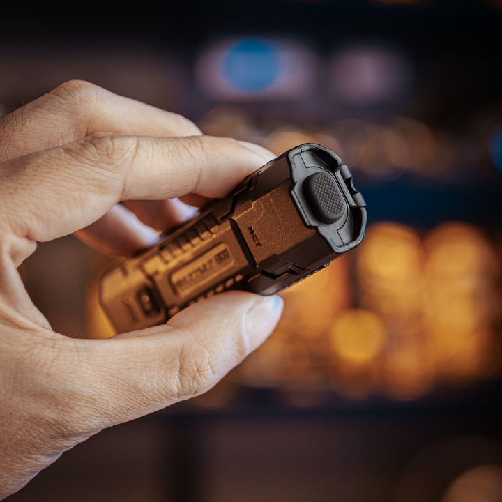 EDC07 (Black) - 1500 lumens