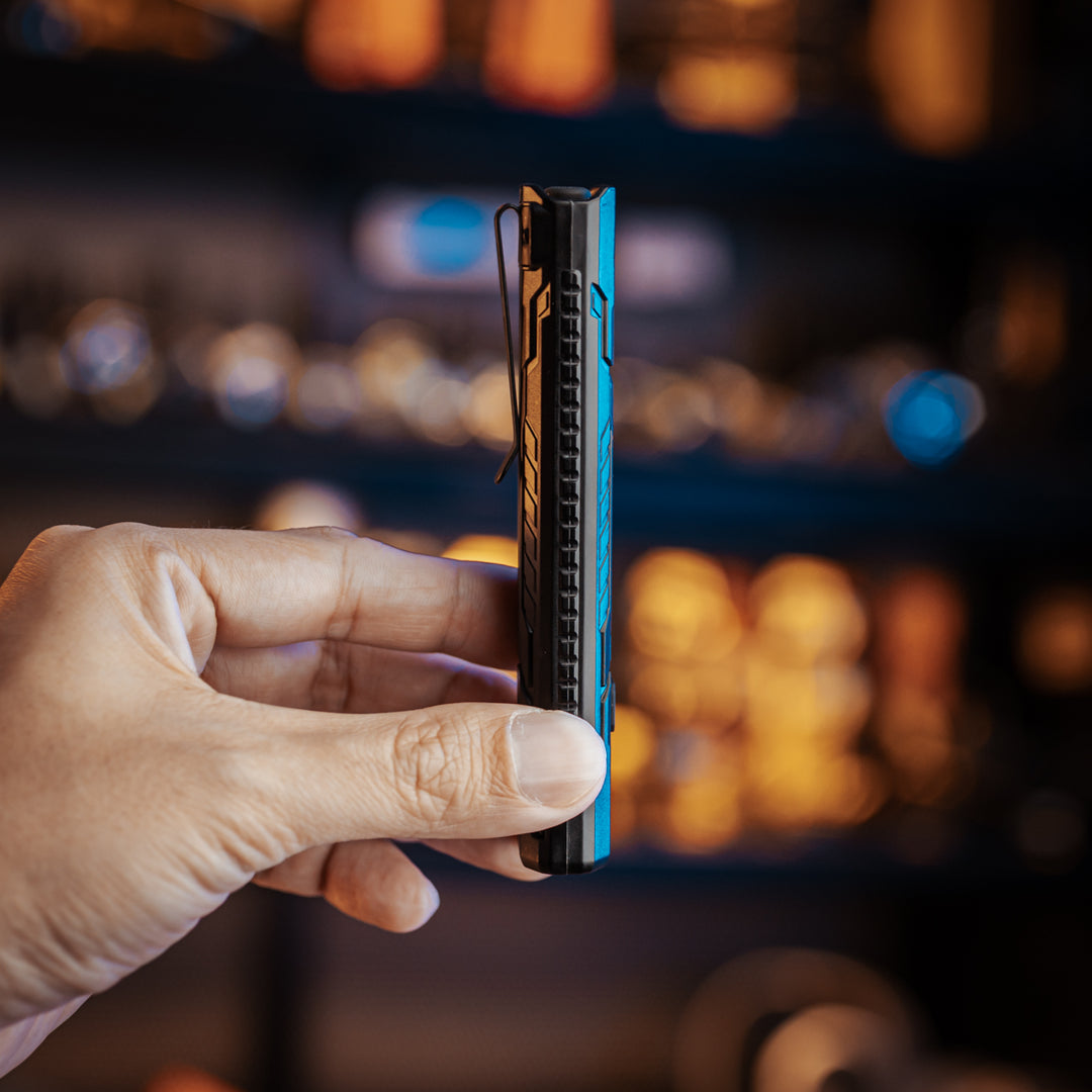 EDC07 (Black) - 1500 lumens