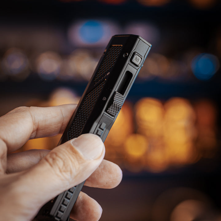 EDC17 - 1500 lumens (UV+Green Laser)