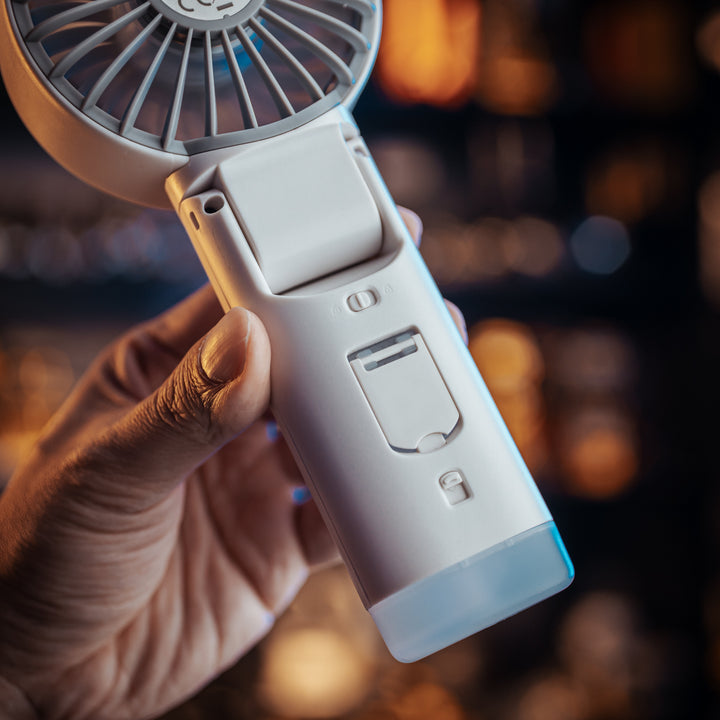 izzCool 30 (White) - Foldable Air Conditioner Fan (3,500mAh)