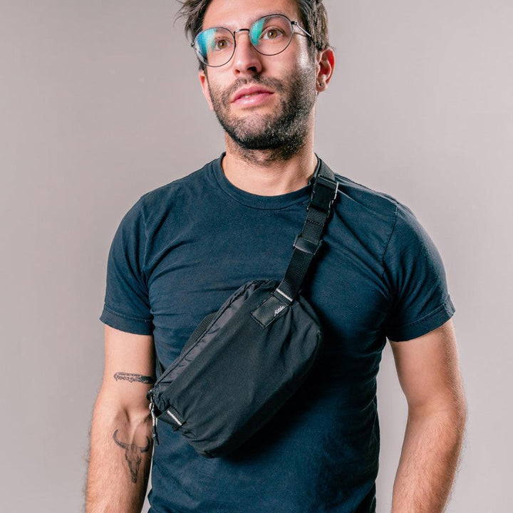 ReFraction™ Packable Sling (Black) - 2L - Nitecore Singapore