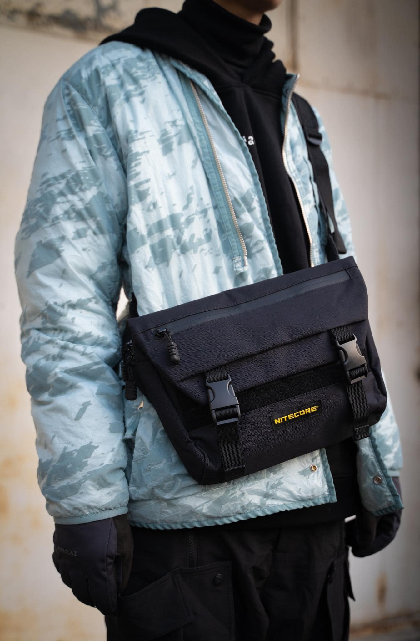 SLB02 Messenger Bag - 2L Capacity