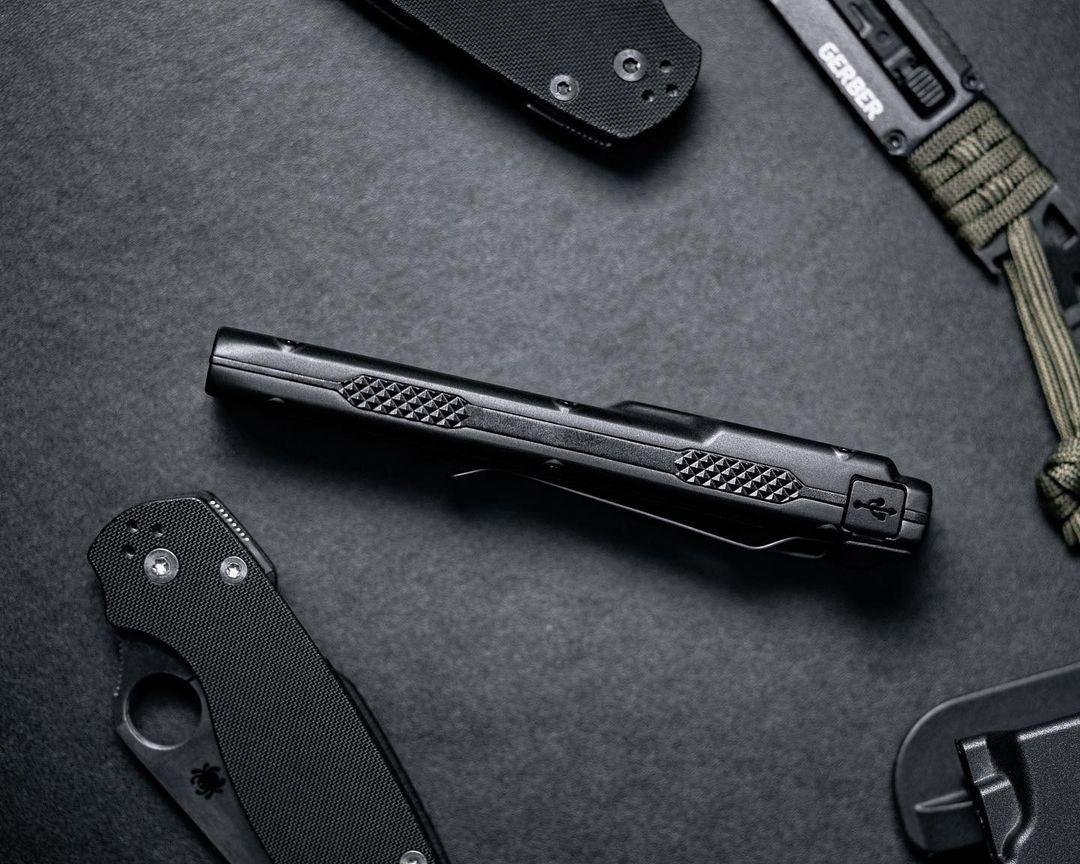 EDC27 UHi - 3100 lumens (Bundle) - Nitecore Singapore