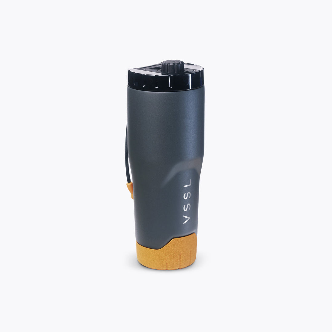 VSSL Rift Tumbler 20oz - angled view of the ergonomic grip - Nitecore Singapore