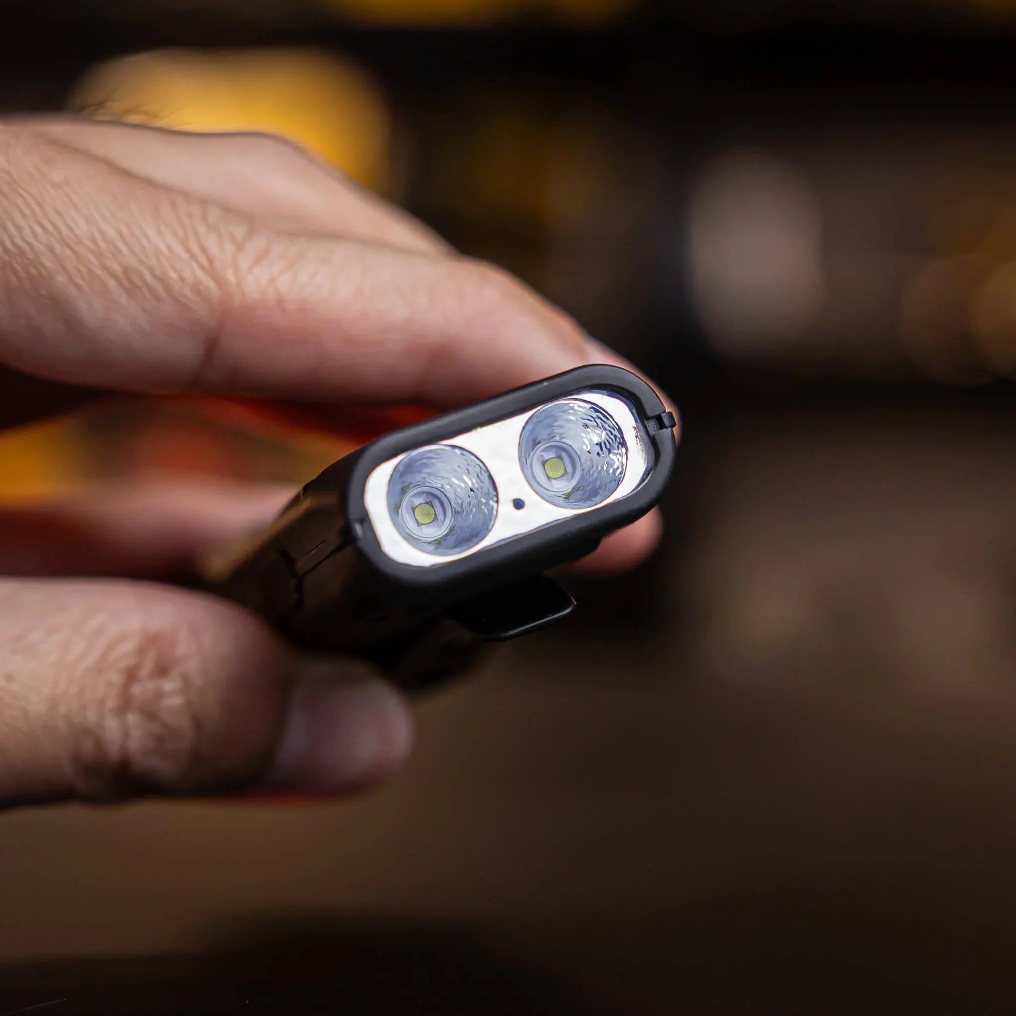 新品 supreme nitecore magnetic flashlight Supreme NITECORE Mini Magnetic Flashlight Red - FW17 - US
