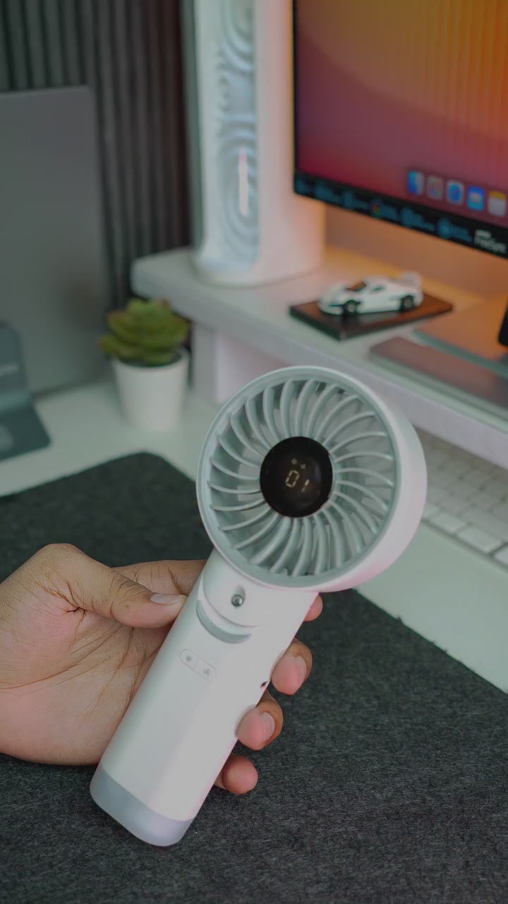 izzCool 30 - Foldable Air Conditioner Fan (3,500mAh)